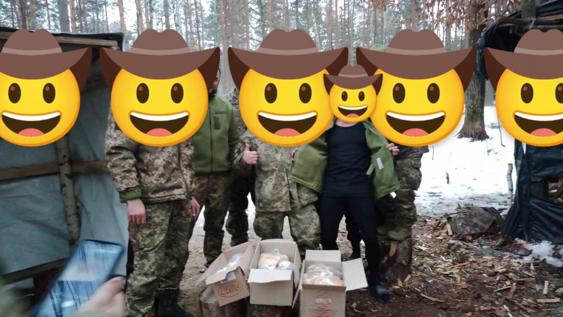 Звіт з Донецького напрямку! Наш волонтер – Бондаренко Денис передав допомогу на нуль! Звіт з Донецького напрямку! Наш волонтер – Бондаренко Денис передав допомогу на нуль!