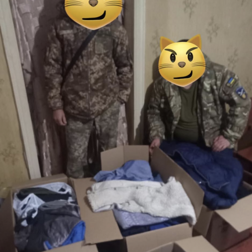 Передали військовим теплий одяг Передали військовим теплий одяг