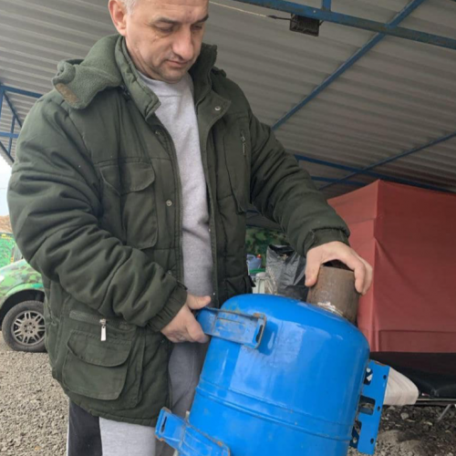 Передали буржуйки для наших військових Передали буржуйки для наших військових