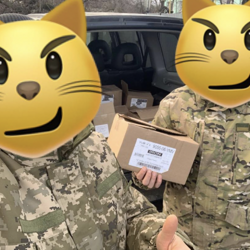 Передали необхідні вітаміни нашим захисникам на Харківщин Передали необхідні вітаміни нашим захисникам на Харківщин