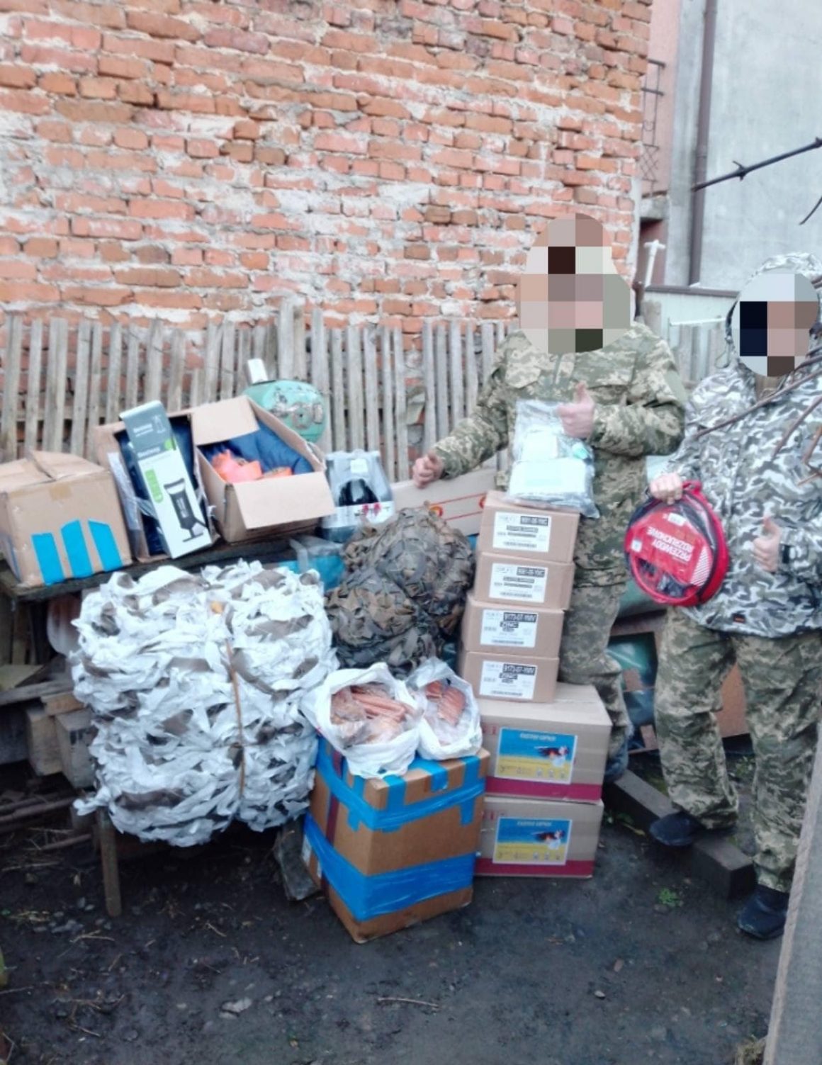 Маскувальні сітки захистникам Маскувальні сітки захистникам