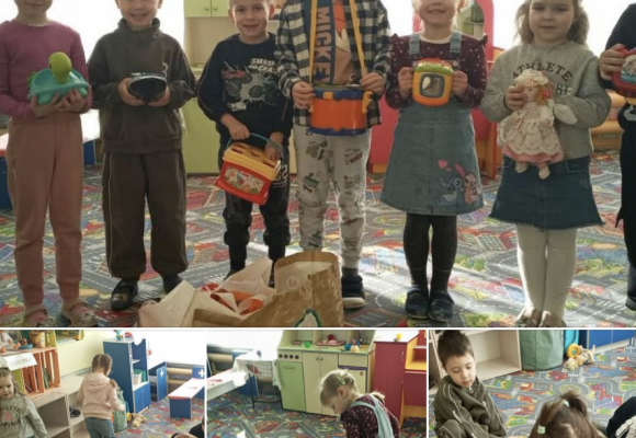 Передали іграшки в садок для дітей ВПО Передали іграшки в садок для дітей ВПО